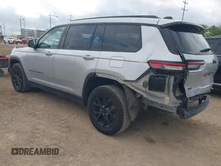 2024 Jeep Grand Cherokee Altitude with VIN 1C4RJKAG0R8532620, listed as a IAAI auction lot 42722926 with 37,556 mi miles and . Bid and sale history available at DreamBid. Image 3.