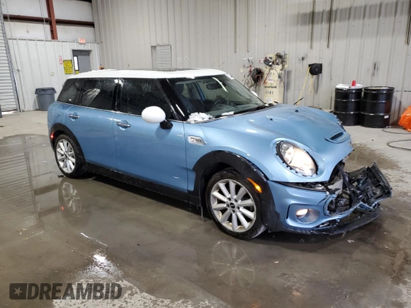 2017 MINI Clubman Cooper S with VIN WMWLN9C3XH2E50487, listed as a Copart auction lot 83588464 with 67,986 mi miles and Salvage Title. Bid and sale history available at carsss.com. Image 4.