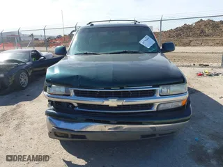 2003 Chevrolet Tahoe LT with VIN 1GNEC13Z33R213707, listed as a IAAI auction lot 41796469 with 183,373 mi miles. Bid and sale history available at carsss.com. Image 12.
