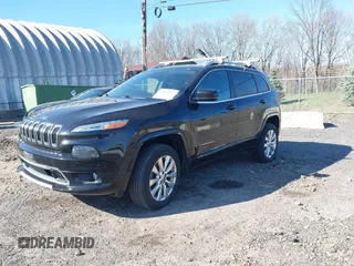 2017 Jeep Cherokee Overland с VIN 1C4PJMJS7HW545205, выставлен на аукционе IAAI как лот 42059054 с пробегом 158 088 миль миль и . История ставок и продаж доступна на DreamBid. Изображение 17.