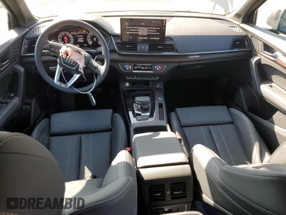2024 Audi Q5 S line Premium Plus with VIN WA1E2AFY3R2102696, listed as a Copart auction lot 46238485 with 4,754 mi miles and Salvage title. Bid and sale history available at DreamBid. Image 8.