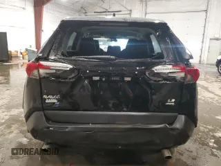 2024 Toyota RAV4 LE with VIN 2T3F1RFV4RC425973, listed as a Copart auction lot 43422345 with 26,682 mi miles and Salvage Title. Bid and sale history available at carsss.com. Image 6.
