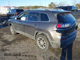 2019 Jeep Cherokee Altitude with VIN 1C4PJMLN0KD213357, listed as a IAAI auction lot 41320886 with 136,506 mi miles. Bid and sale history available at carsss.com. Image 3.