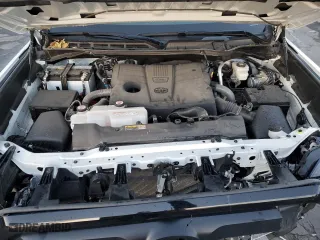 2024 Toyota Tundra 4WD SR with VIN 5TFKB5DA4RX181272, listed as a Copart auction lot 88463115 with 10,783 mi miles and Salvage Title. Bid and sale history available at carsss.com. Image 11.