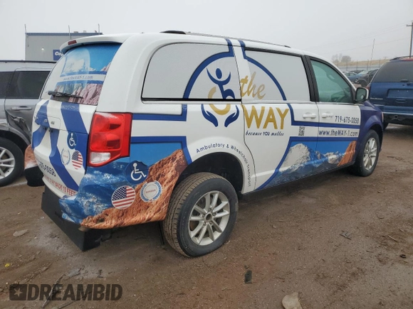 2019 Dodge Grand Caravan SXT with VIN 2C7WDGCG9KR698183, listed as a Copart auction lot 42908394 with 115,950 mi miles and Salvage Title. Bid and sale history available at DreamBid. Image 3.
