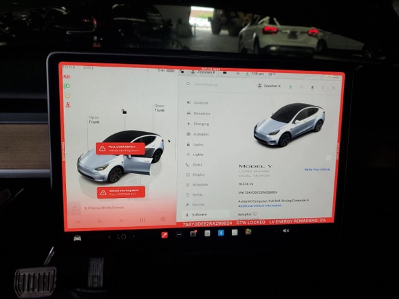 2024 Tesla Model Y Long Range with VIN 7SAYGDEE2RA299824, listed as a Copart auction lot 56040835 with 16,534 mi miles and Salvage title. Bid and sale history available at DreamBid. Image 9.