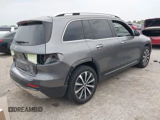 2023 Mercedes-Benz GLB 250 z VIN W1N4M4GB3PW328839, wystawiony jako IAAI lot #42057455 z przebiegiem 22 091 mil mil oraz . Historia ofert i sprzedaży dostępna na DreamBid. Obrazek 4.