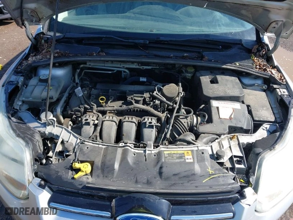 2012 Ford Focus SE with VIN 1FAHP3F2XCL152921, listed as a IAAI auction lot 41962319 with 149,910 mi miles. Bid and sale history available at carsss.com. Image 10.