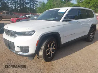 2023 Jeep Grand Cherokee Limited with VIN 1C4RJJBGXP8843705, listed as a IAAI auction lot 42013693 with 40,071 mi miles and . Bid and sale history available at DreamBid. Image 17.