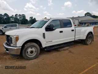 2019 Ford F-350 Lariat z VIN 1FT8W3CT5KEC67505, wystawiony jako Copart lot #58712455 z przebiegiem 198 476 mil mil oraz Czysty tytuł • Clean title. Historia ofert i sprzedaży dostępna na DreamBid. Obrazek 1.