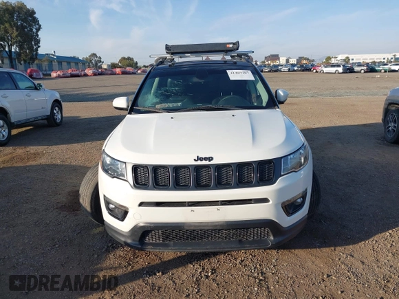 2019 Jeep Compass Latitude z VIN 3C4NJCBB1KT802680, wystawiony jako IAAI lot #41469207 z przebiegiem 70 471 mil mil oraz . Historia ofert i sprzedaży dostępna na DreamBid. Obrazek 12.