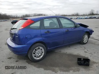 2005 Ford Focus S with VIN 3FAFP37NX5R111600, listed as a Copart auction lot 49073105 with 175,801 mi miles and Salvage Title. Bid and sale history available at carsss.com. Image 3.