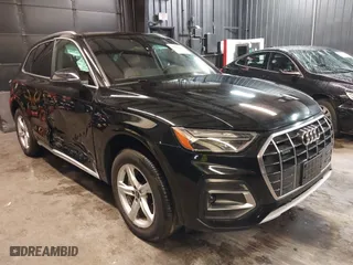 2024 Audi Q5 Premium with VIN WA1ABAFY0R2064293, listed as a IAAI auction lot 41084226 with 5,701 mi miles. Bid and sale history available at carsss.com. Image 1.