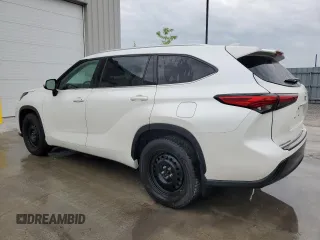 2021 Toyota Highlander XLE with VIN 5TDGZRBH6MS131478, listed as a Copart auction lot 61894725 with 160,165 mi miles and Clean title. Bid and sale history available at DreamBid. Image 2.