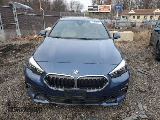 2023 BMW 2 Series 228i xDrive with VIN WBA73AK00P7M34880, listed as a Copart auction lot 77828404 with 8,726 mi miles and Salvage Title. Bid and sale history available at carsss.com. Image 5.