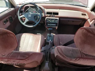 1990 Honda Civic z VIN 1HGED365XLL021473, wystawiony jako Copart lot #54102815 z przebiegiem 205 883 mil mil oraz Czysty tytuł • Clean title. Historia ofert i sprzedaży dostępna na DreamBid. Obrazek 8.