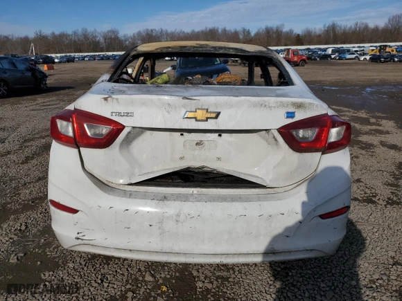 2017 Chevrolet Cruze LT with VIN 1G1BH5SE8H7264277, listed as a Copart auction lot 86585194 with 0 mi miles and Salvage Title. Bid and sale history available at carsss.com. Image 6.
