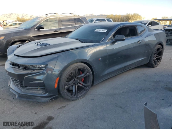 2019 Chevrolet Camaro 1SS with VIN 1G1FE1R71K0118832, listed as a Copart auction lot 43937965 with 63,279 mi miles and Salvage Title. Bid and sale history available at carsss.com. Image 1.