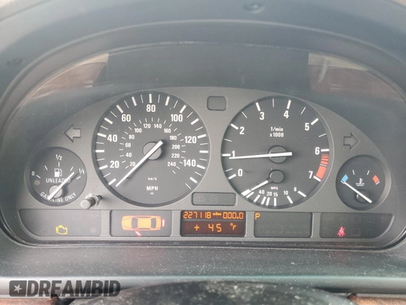 1999 BMW 5 Series 528iA with VIN WBADM6345XGU01081, listed as a Copart auction lot 82130524 with 227,118 mi miles and Clean Title. Bid and sale history available at carsss.com. Image 9.