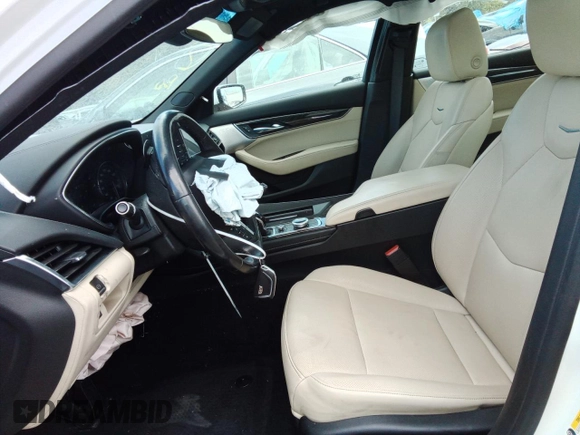 2020 Cadillac CT5 Premium Luxury with VIN 1G6DT5RK5L0112892, listed as a Copart auction lot 68241574 with 28,137 mi miles and Salvage Title. Bid and sale history available at DreamBid. Image 7.