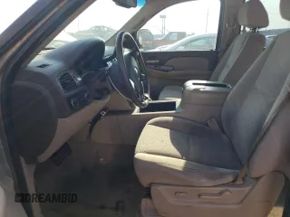 2007 GMC Yukon XL SLT with VIN 1GKFK16367J204211, listed as a Copart auction lot 69815684 with 270,515 mi miles and Salvage Title. Bid and sale history available at carsss.com. Image 7.
