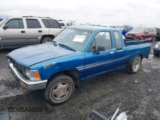 1994 Toyota Pickup z VIN 4TARN93P7RZ250278, wystawiony jako IAAI lot #41487303 z przebiegiem 119 875 mil mil oraz . Historia ofert i sprzedaży dostępna na DreamBid. Obrazek 17.