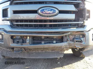 2018 Ford F-150 XL with VIN 1FTEW1EG2JFE55513, listed as a IAAI auction lot 41530354 with 132,617 mi miles. Bid and sale history available at carsss.com. Image 6.