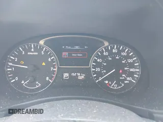 2014 Nissan Pathfinder SL with VIN 5N1AR2MM7EC644583, listed as a IAAI auction lot 42144978 with 152,761 mi miles. Bid and sale history available at carsss.com. Image 7.