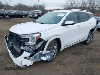 2024 GMC Terrain Denali with VIN 3GKALXEGXRL147554, listed as a IAAI auction lot 41619567 with 7,235 mi miles. Bid and sale history available at carsss.com. Image 20.