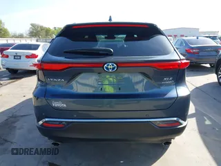 2022 Toyota Venza LE with VIN JTEAAAAH1NJ117577, listed as a IAAI auction lot 41803675 with 34,562 mi miles. Bid and sale history available at carsss.com. Image 17.