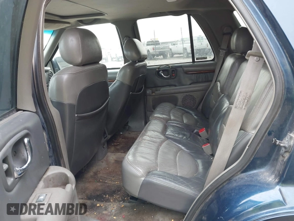 2000 GMC Jimmy SLE Convenience z VIN 1GKDT13W8Y2340743, wystawiony jako IAAI lot #41393906 z przebiegiem 196 520 mil mil oraz . Historia ofert i sprzedaży dostępna na DreamBid. Obrazek 8.