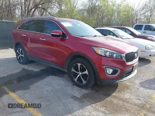 2016 Kia Sorento EX with VIN 5XYPH4A15GG013305, listed as a IAAI auction lot 41904315 with 192,111 mi miles and . Bid and sale history available at DreamBid. Image 1.