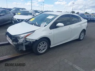 2016 Toyota Prius Two with VIN JTDKBRFU0G3514134, listed as a IAAI auction lot 41867373 with 227,963 mi miles and . Bid and sale history available at DreamBid. Image 2.