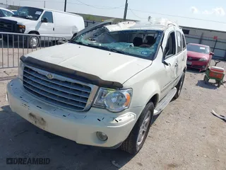 2008 Chrysler Aspen Limited with VIN 1A8HX58NX8F129294, listed as a IAAI auction lot 42034320 with 1 mi miles. Bid and sale history available at carsss.com. Image 2.