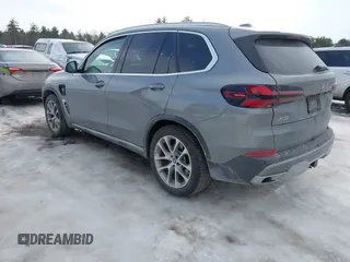 2024 BMW X5 xDrive50e with VIN 5UX43EU05R9S32424, listed as a IAAI auction lot 41622605 with 24,586 mi miles. Bid and sale history available at carsss.com. Image 3.