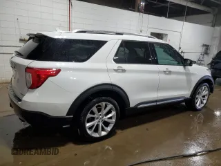 2022 Ford Explorer Platinum with VIN 1FM5K8HC4NGA08755, listed as a Copart auction lot 87959925 with 54,263 mi miles and Salvage Title. Bid and sale history available at carsss.com. Image 3.