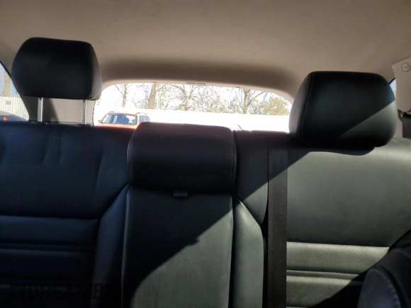 2016 Kia Sorento EX with VIN 5XYPHDA10GG050133, listed as a Copart auction lot 80547154 with 122,729 mi miles and Salvage Title. Bid and sale history available at carsss.com. Image 10.