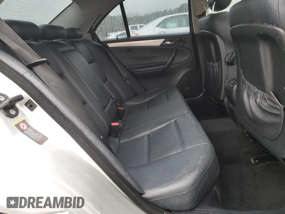 2005 Mercedes-Benz C 230 Kompressor z VIN WDBRF40JX5A787478, wystawiony jako Copart lot #84196124 z przebiegiem Nie podano mil oraz Nie do naprawy • Non repairable. Historia ofert i sprzedaży dostępna na DreamBid. Obrazek 10.
