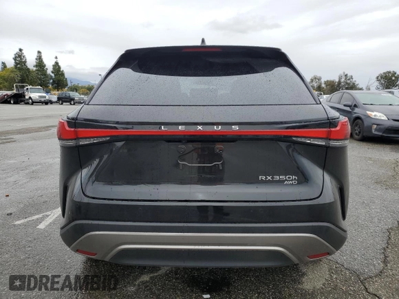 2023 Lexus RX 350h z VIN 2T2BBMCAXPC015258, wystawiony jako Copart lot #48760745 z przebiegiem 22 839 mil mil oraz Szkoda całkowita • Salvage title. Historia ofert i sprzedaży dostępna na DreamBid. Obrazek 6.