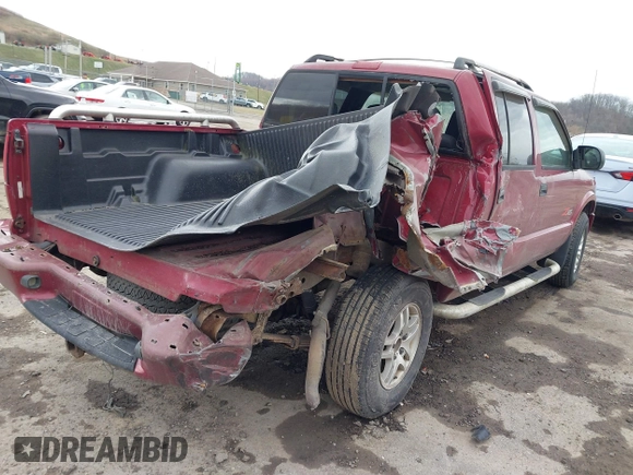 2004 GMC Sonoma SLS with VIN 1GTDT13X34K123566, listed as a IAAI auction lot 41811762 with 109,356 mi miles. Bid and sale history available at carsss.com. Image 4.