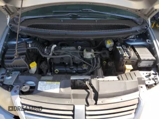 2005 Dodge Caravan SXT with VIN 1D4GP45R15B181360, listed as a Copart auction lot 61221005 with 229,828 mi miles and Salvage title. Bid and sale history available at DreamBid. Image 12.