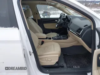 2018 Audi Q5 Prestige with VIN WA1CNAFY9J2171198, listed as a IAAI auction lot 41640282 with 37,208 mi miles. Bid and sale history available at carsss.com. Image 5.