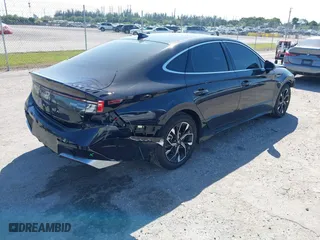 2024 Hyundai Sonata SEL with VIN KMHL64JA3RA394882, listed as a IAAI auction lot 41776070 with 9,547 mi miles. Bid and sale history available at carsss.com. Image 4.