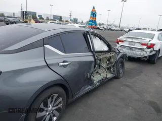 2019 Nissan Altima S with VIN 1N4BL4BV2KC136119, listed as a IAAI auction lot 41970100 with 130,908 mi miles and . Bid and sale history available at carsss.com. Image 13.