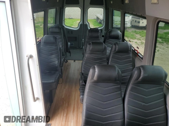 2009 Freightliner Sprinter z VIN WDYPF4AC995428926, wystawiony jako Copart lot #44266745 z przebiegiem 178 136 mil mil oraz Tytuł czysty. Historia ofert i sprzedaży dostępna na DreamBid. Obrazek 11.