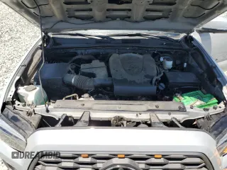 2020 Toyota Tacoma SR5 with VIN 3TMDZ5BN1LM087471, listed as a Copart auction lot 63074925 with 28,489 mi miles and Salvage title. Bid and sale history available at DreamBid. Image 11.