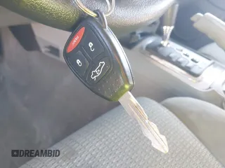 2007 Jeep Commander Sport с VIN 1J8HH48P87C553761, выставлен на аукционе IAAI как лот 42442898 с пробегом 171 863 миль миль и . История ставок и продаж доступна на DreamBid. Изображение 11.