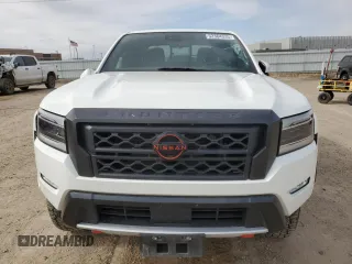 2022 Nissan Frontier Pro-4X z VIN 1N6ED1EK0NN668348, wystawiony jako Copart lot #52364335 z przebiegiem 50 861 mil mil oraz Szkoda całkowita • Salvage title. Historia ofert i sprzedaży dostępna na DreamBid. Obrazek 5.