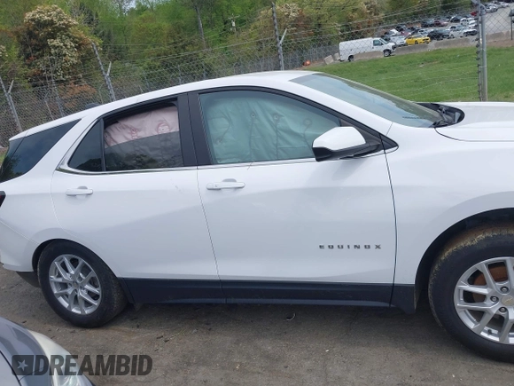 2022 Chevrolet Equinox LT z VIN 3GNAXJEV9NL132136, wystawiony jako IAAI lot #41976899 z przebiegiem 94 235 mil mil oraz . Historia ofert i sprzedaży dostępna na DreamBid. Obrazek 13.
