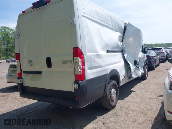 2025 Ram ProMaster Cargo Tradesman with VIN 3C6MRVJG5SE509714, listed as a IAAI auction lot 42140822 with Not Provided miles and . Bid and sale history available at DreamBid. Image 4.